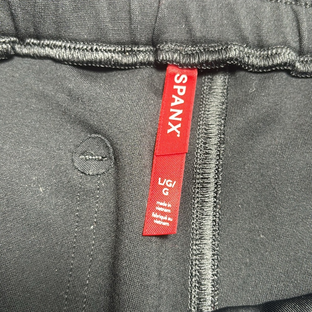 Spanx Black Soft And Smooth Joggers Size Large - image 3